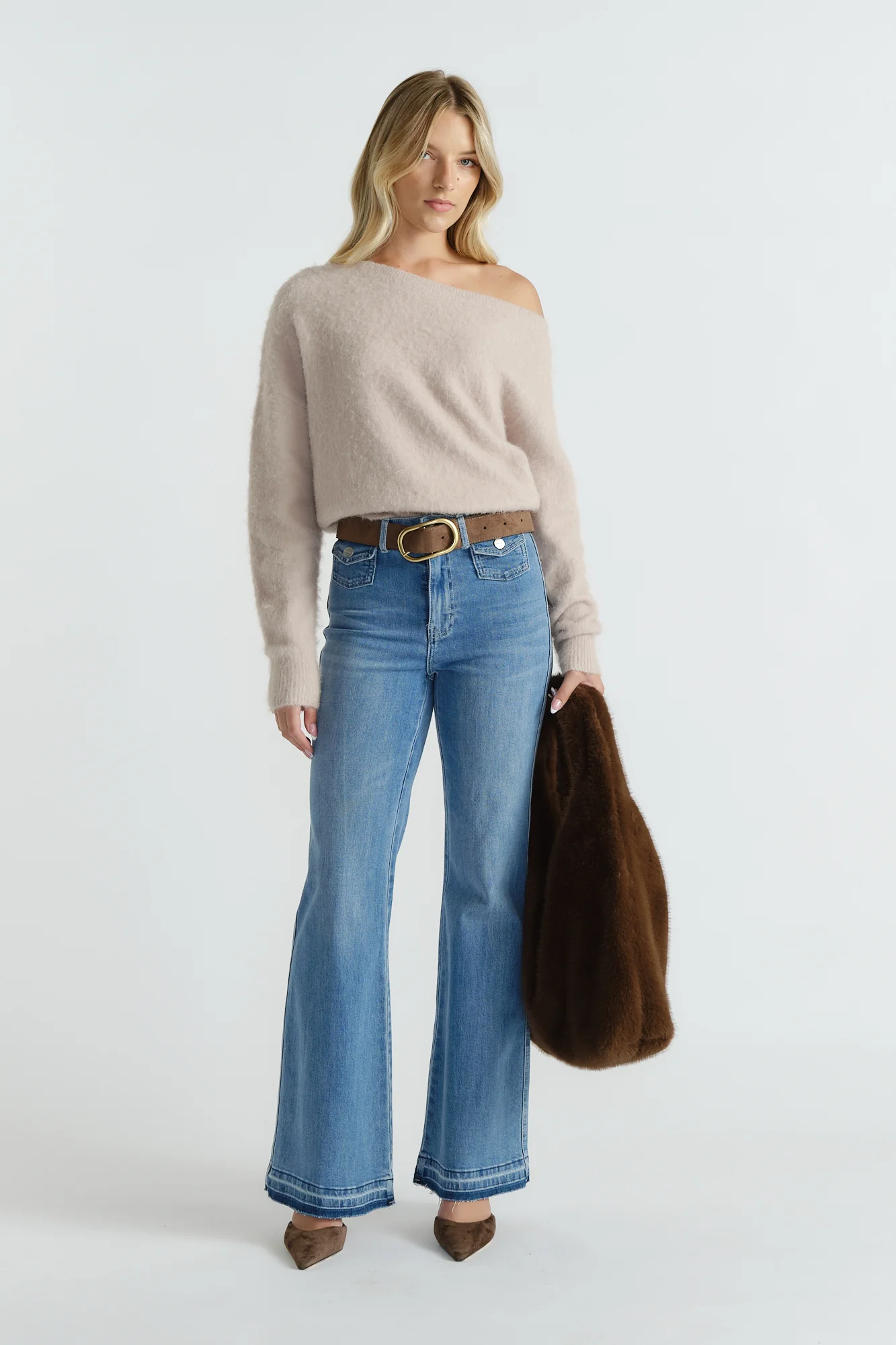 Abigail Tipped Shoulder Knit
