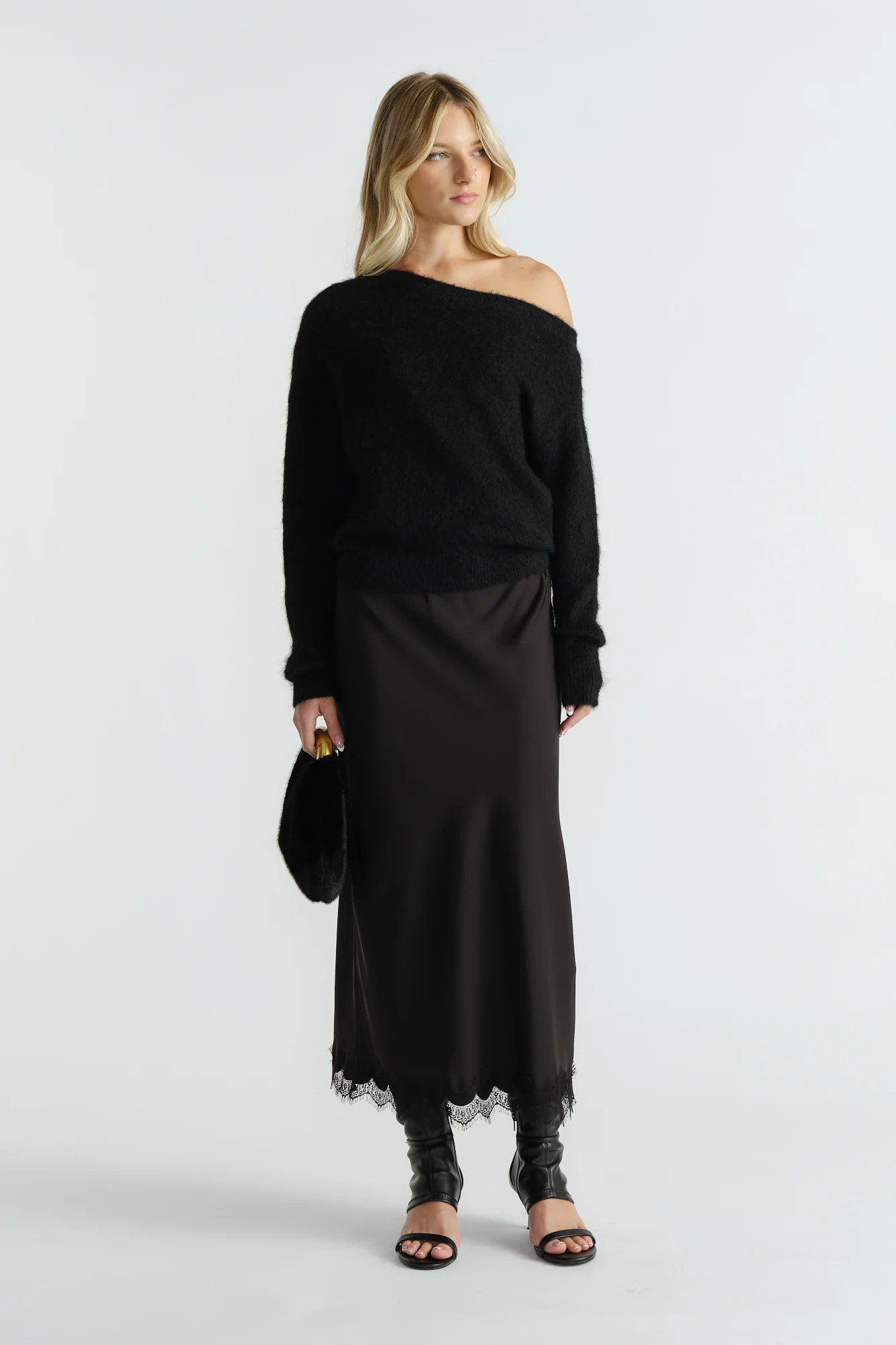 Abigail Tipped Shoulder Knit