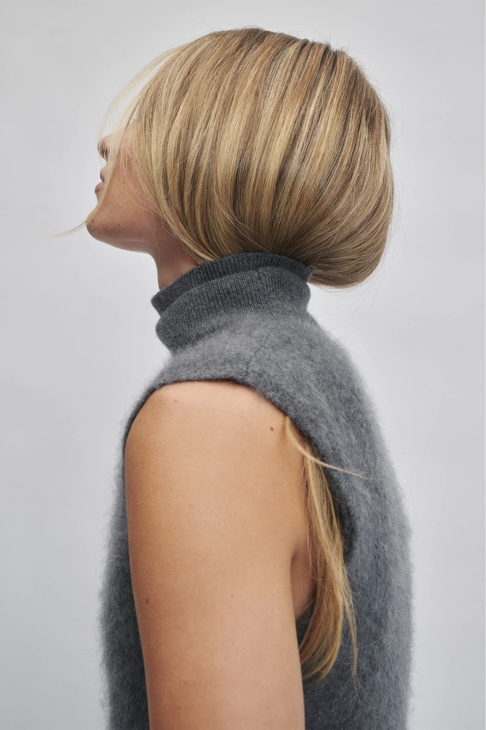 Amelia Wool Knit Vest - Image 4