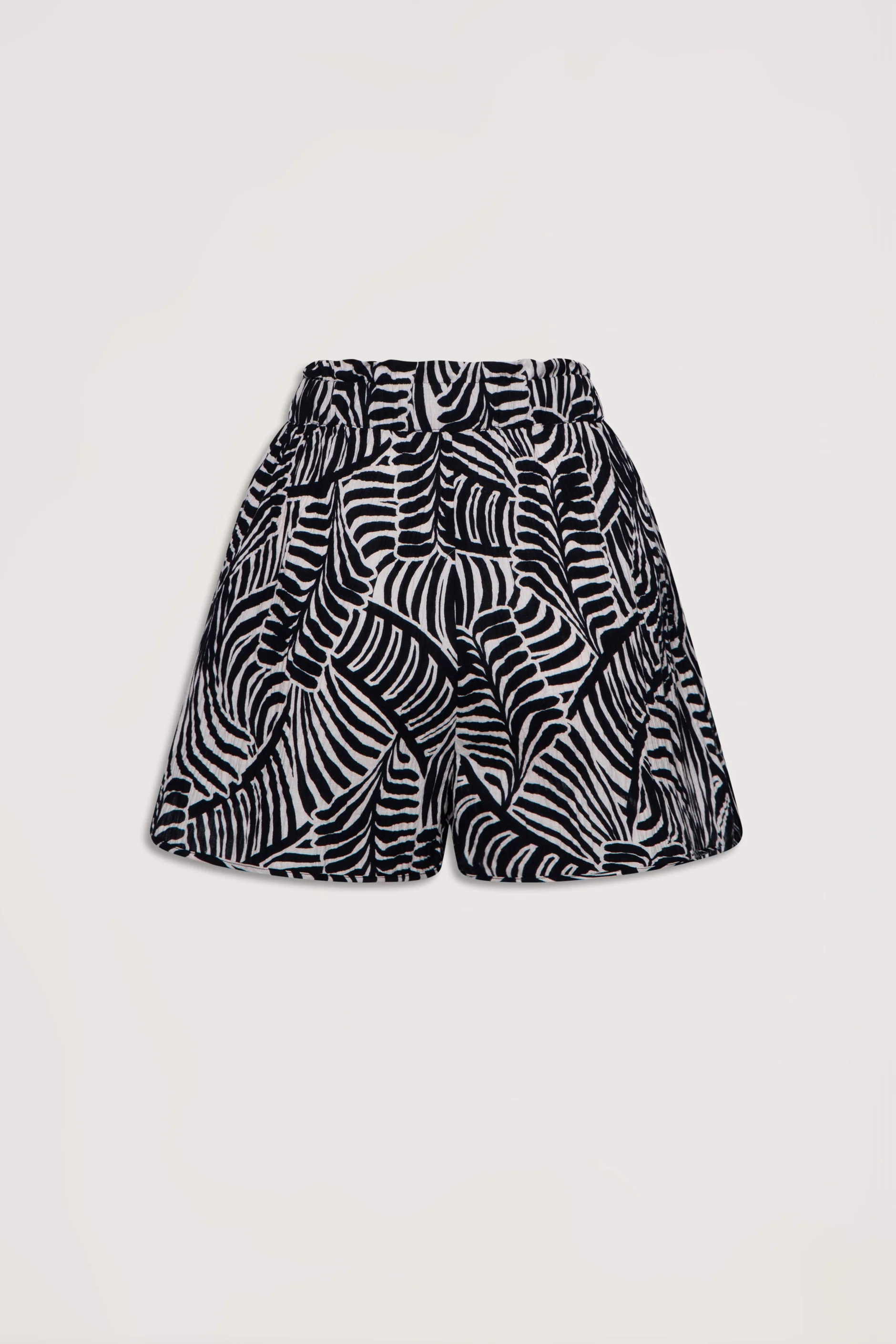 Beach Short - Image 6