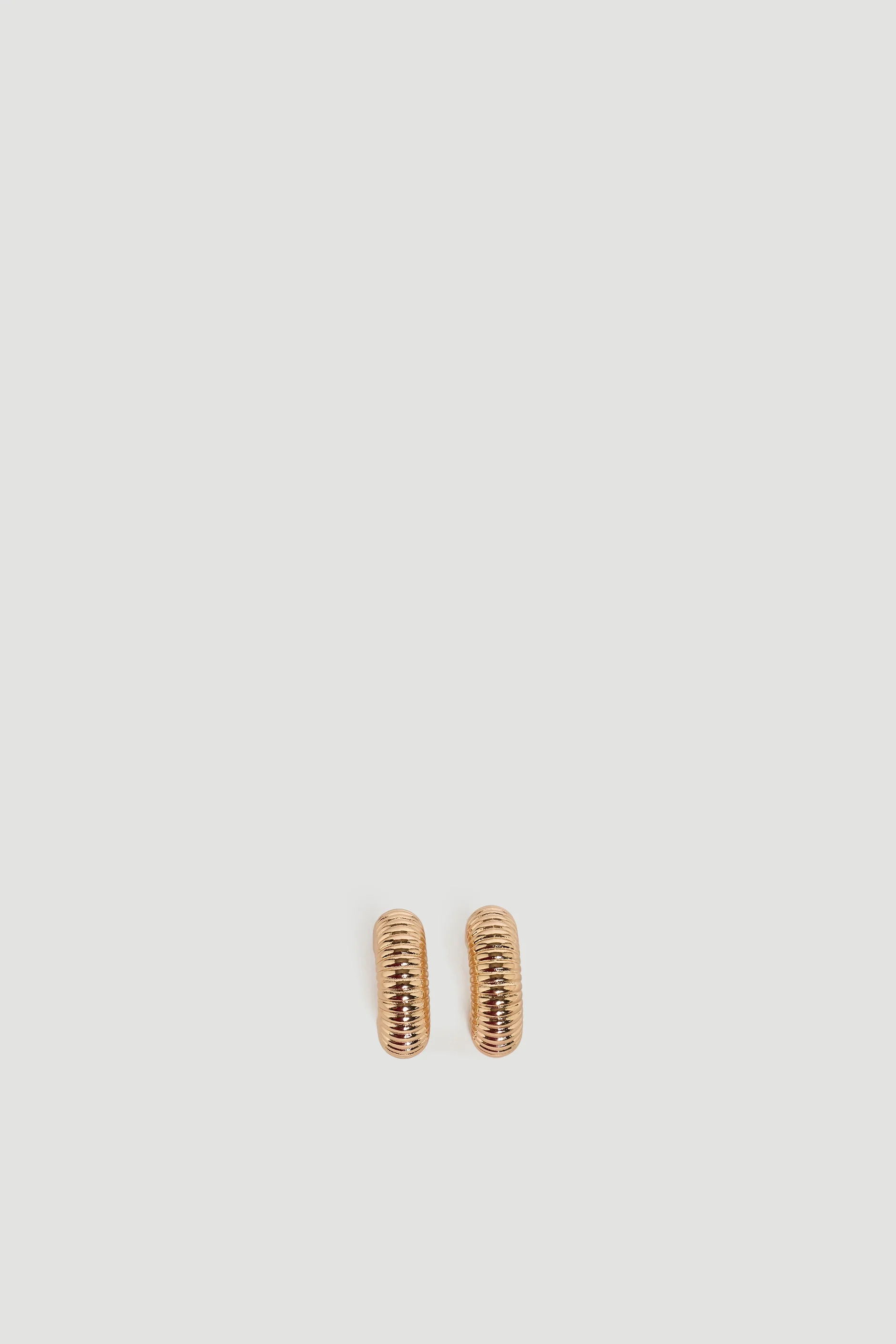 Chloe Ribbed Hoop