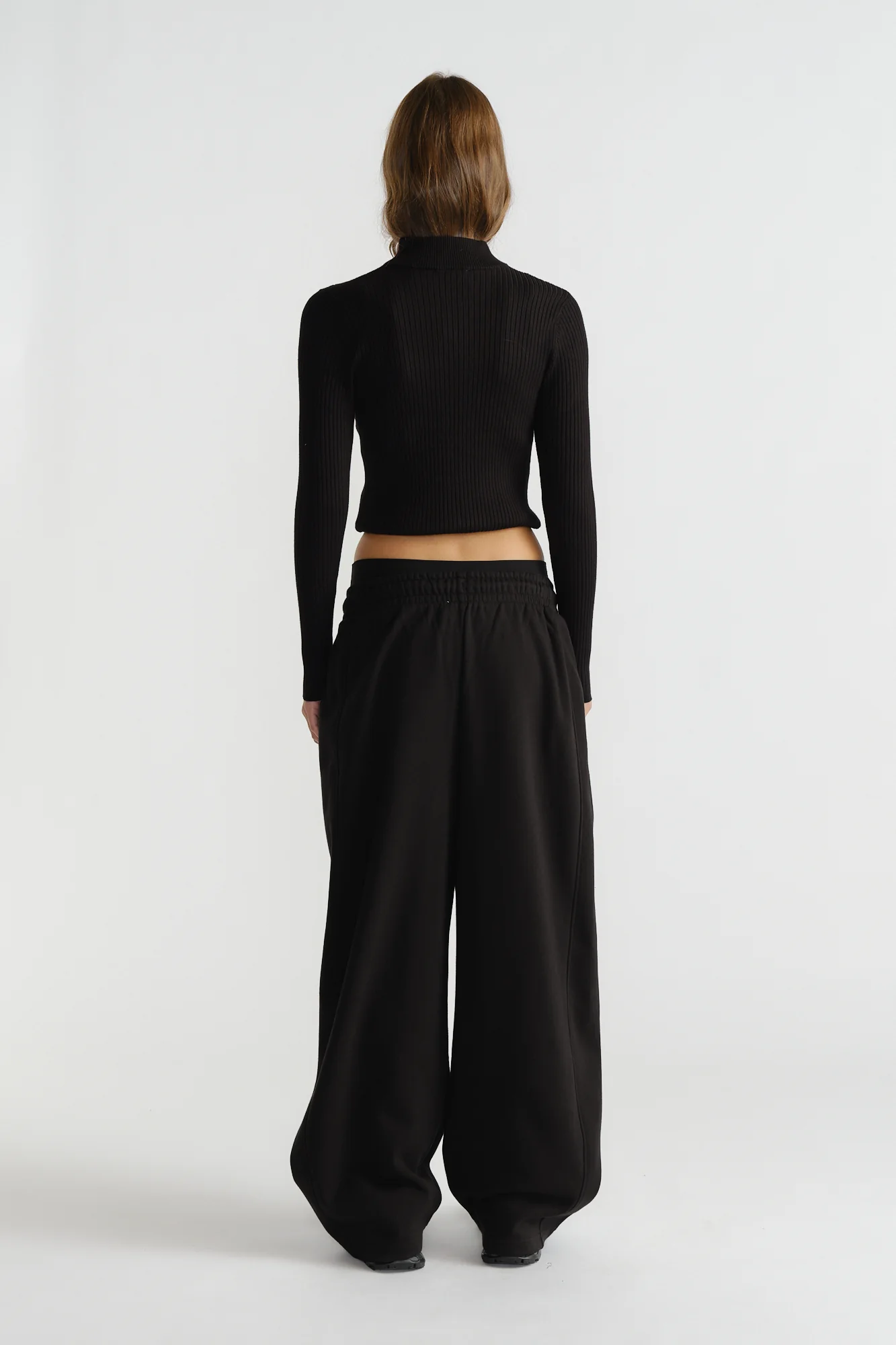 D-Luxe Barrel Trackpants - Image 3