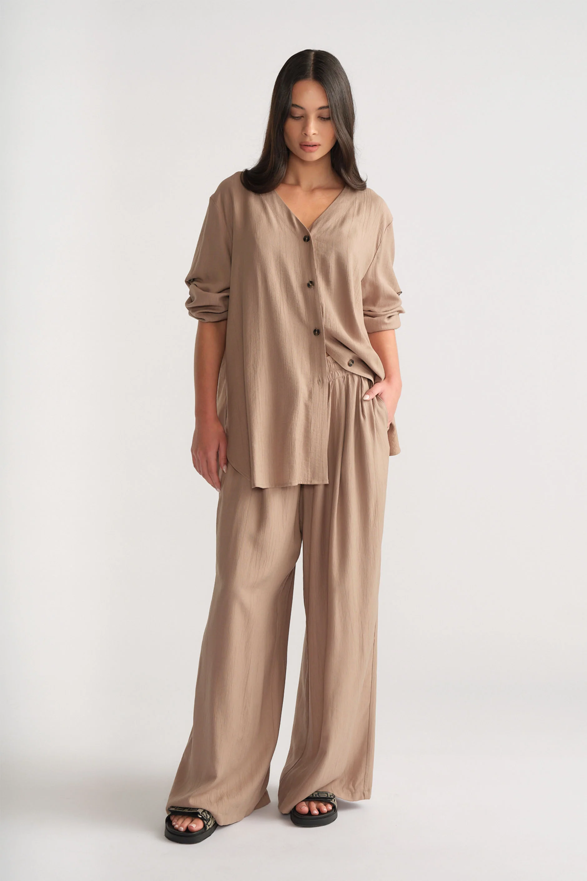 D-Luxe Collarless Shirt - Image 2