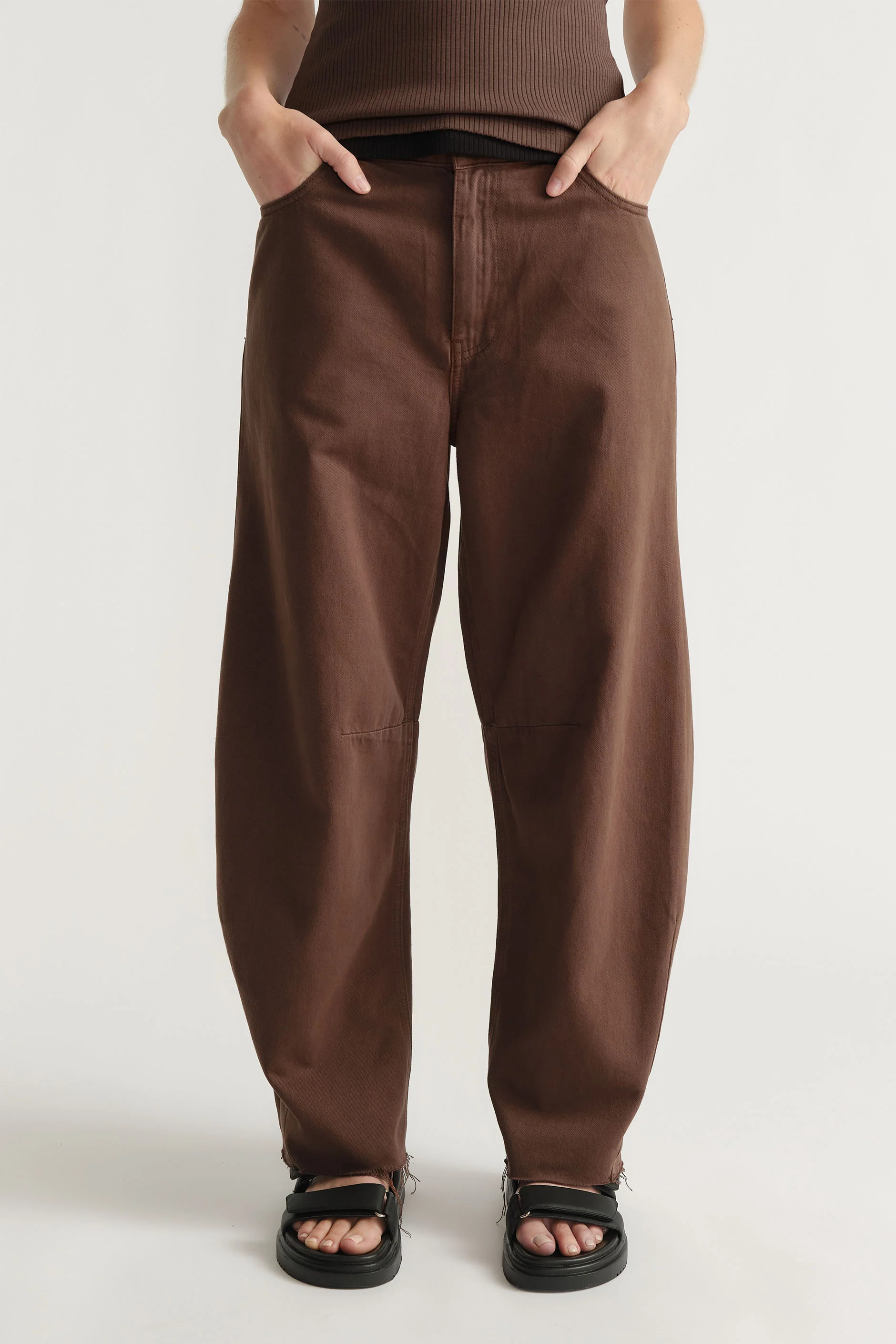 D-Luxe Denim Horseshoe Jean - Image 2