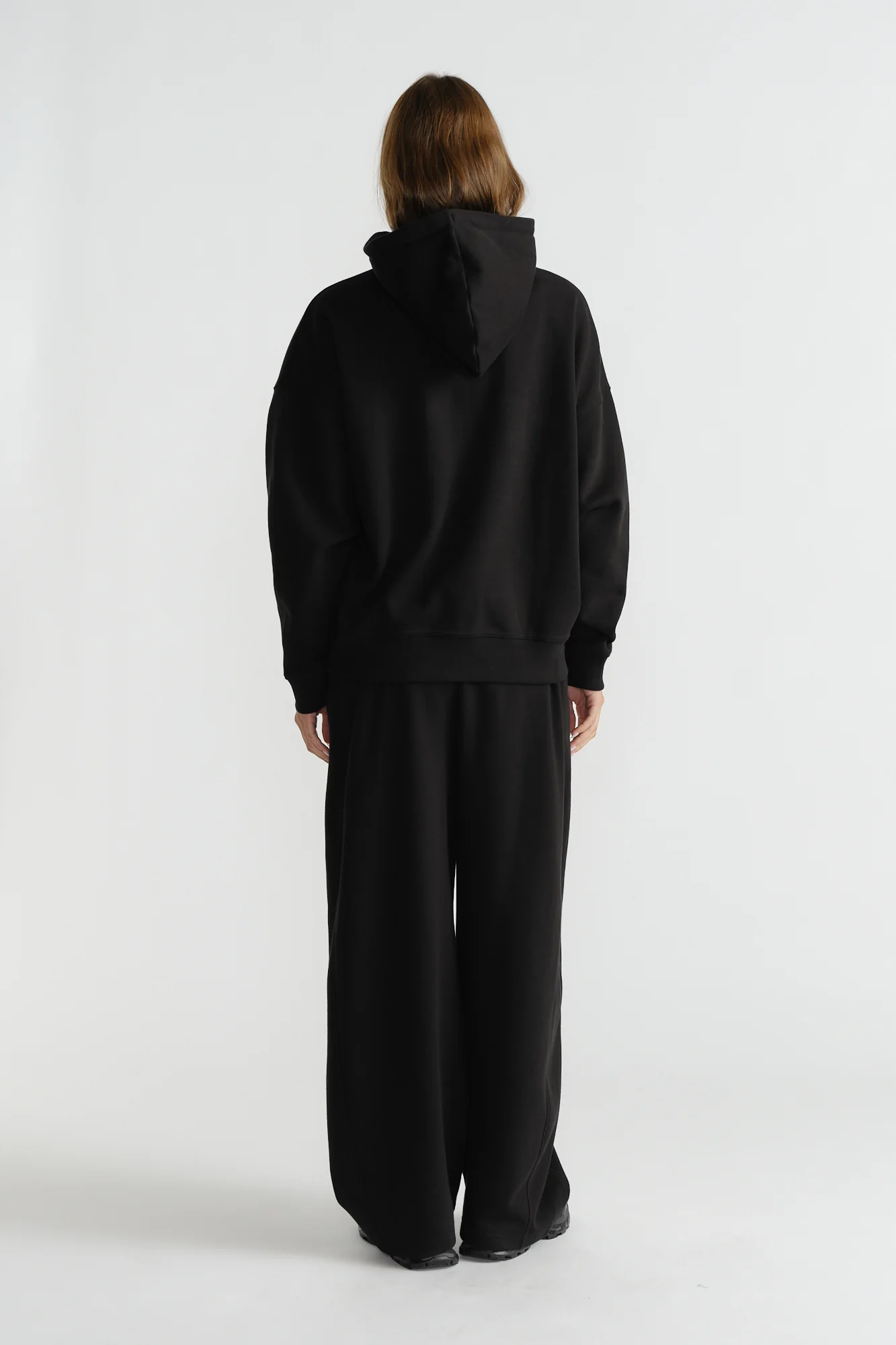 D-Luxe Essential Hoodie - Image 3