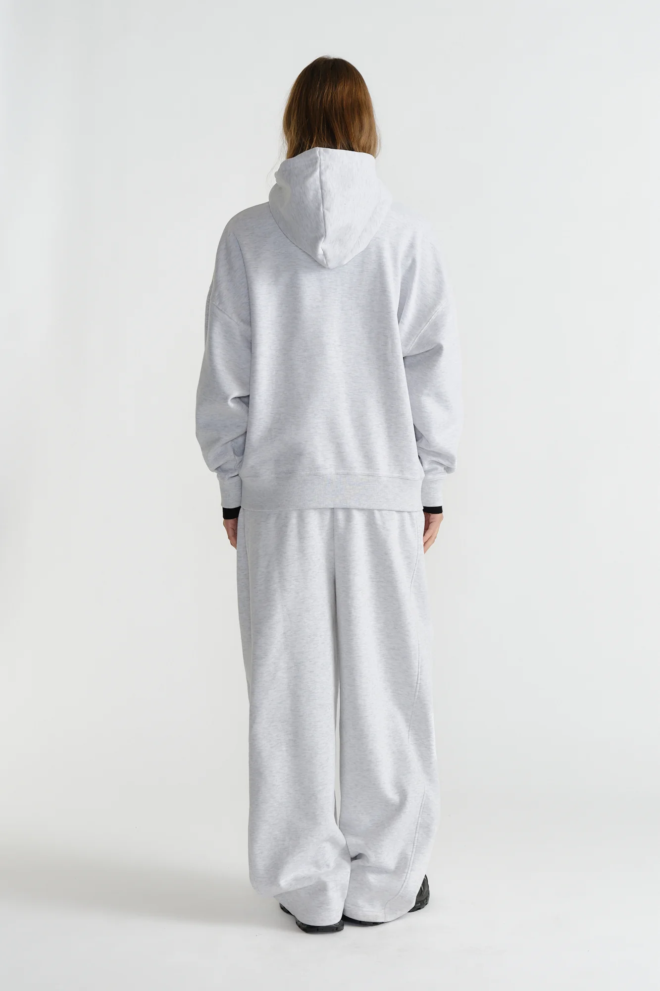D-Luxe Essential Hoodie - Image 3