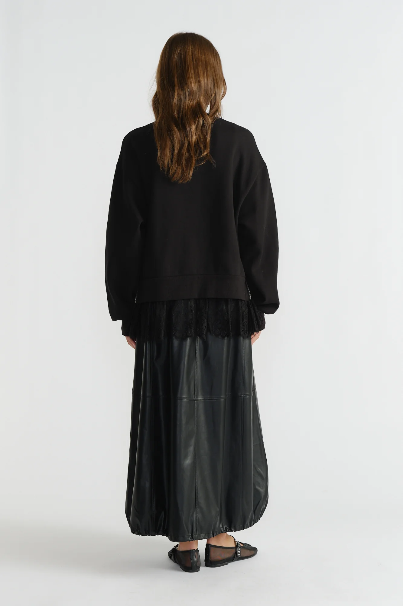 D-Luxe Lace Sweatshirt - Image 3