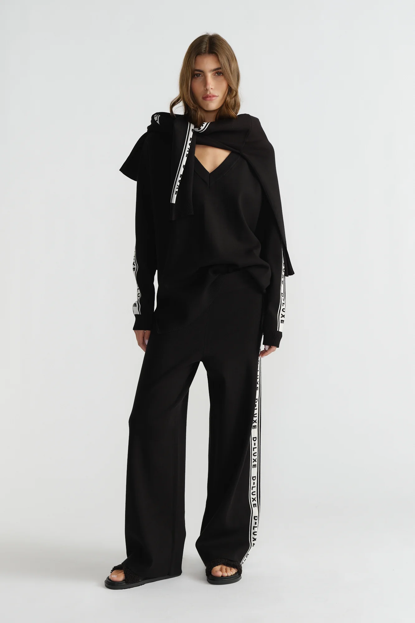 D-Luxe Logo Panel Knit Pants