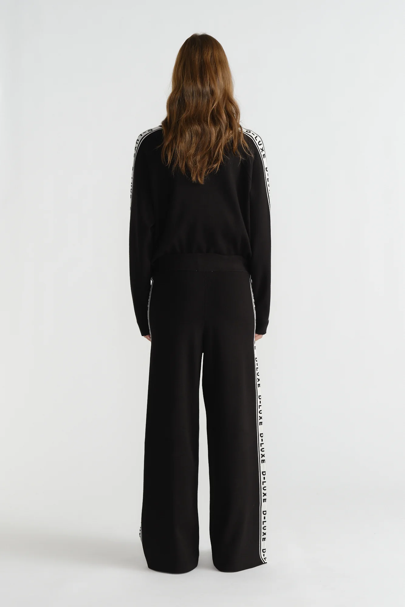 D-Luxe Logo Panel Knit Pants - Image 3