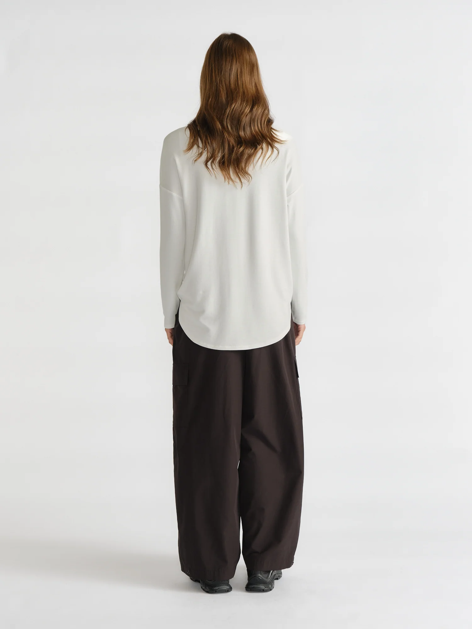 D-Luxe Long Sleeve Logo Top - Image 3