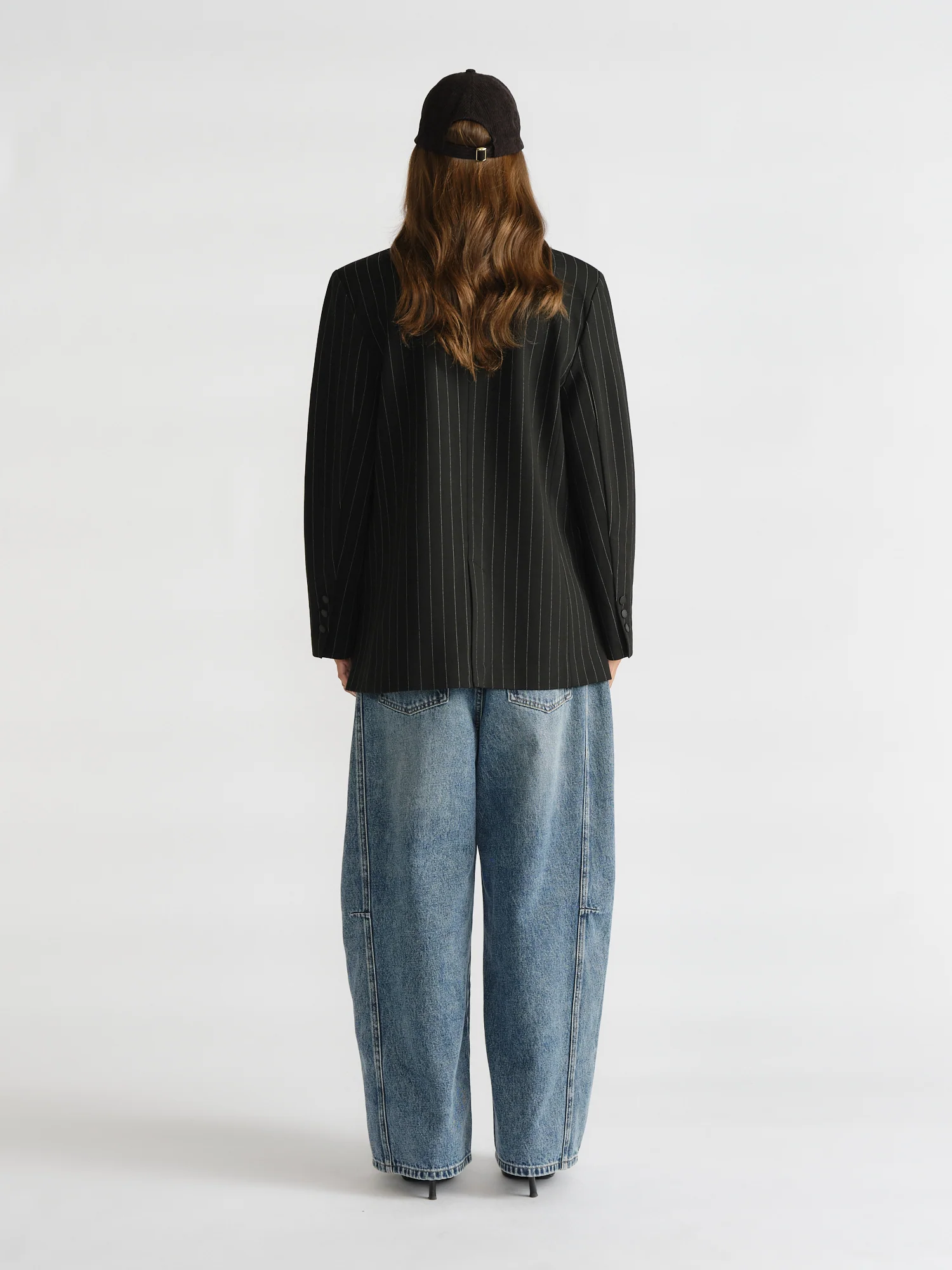 D-Luxe Pinstripe Blazer - Image 4