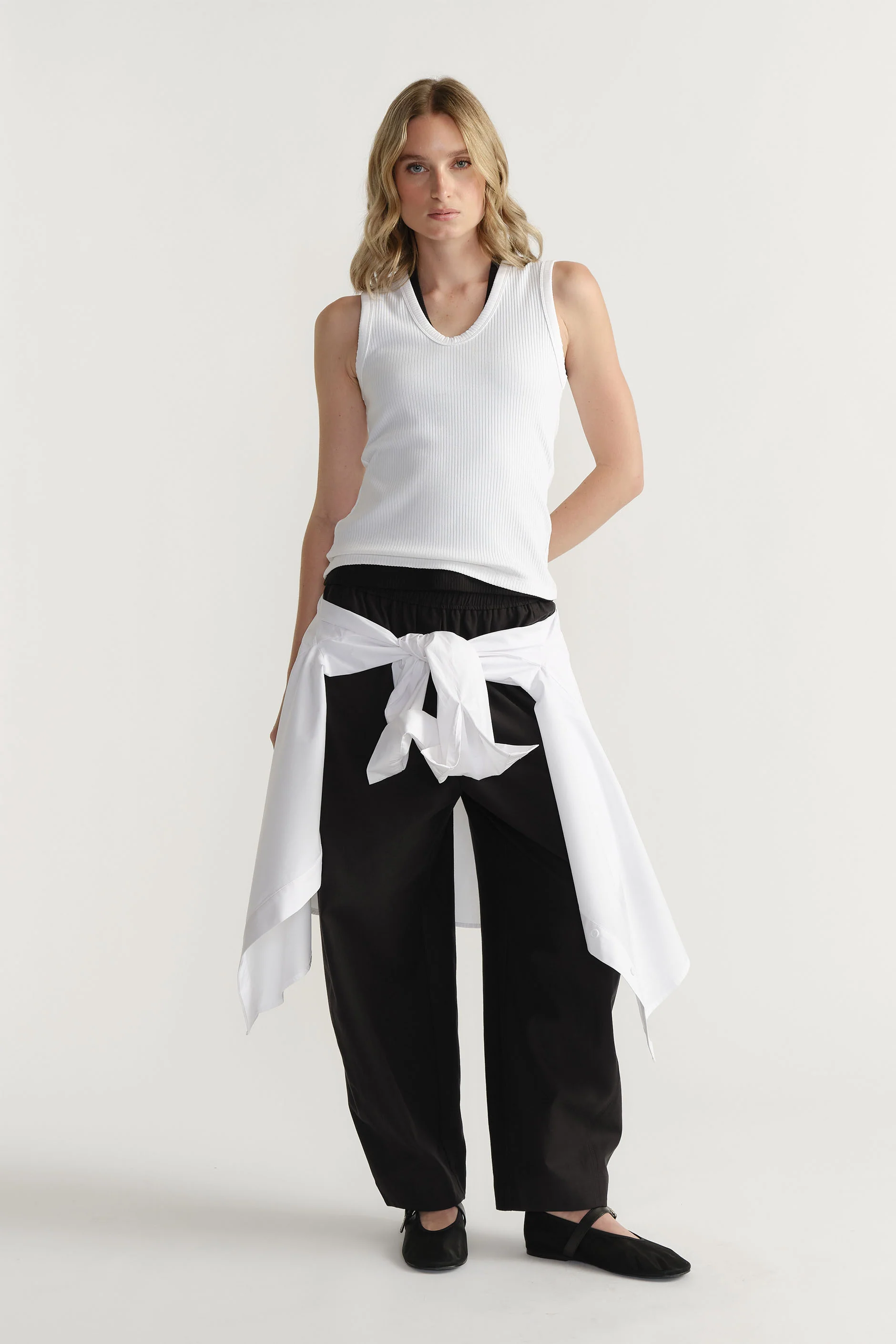 D-Luxe Ribbed Scoop Tank