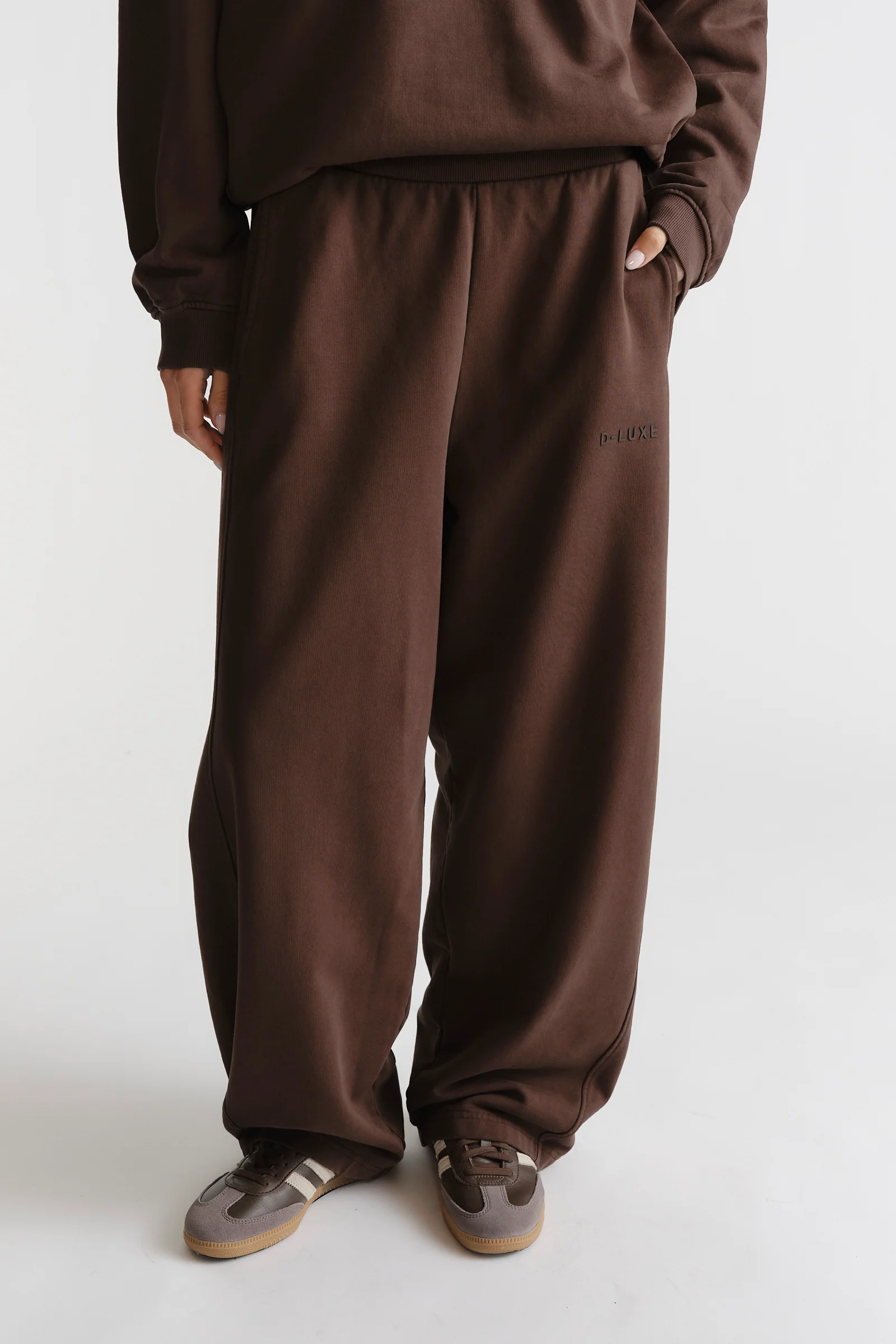 D-Luxe Washed Barrel Trackpant - Image 2