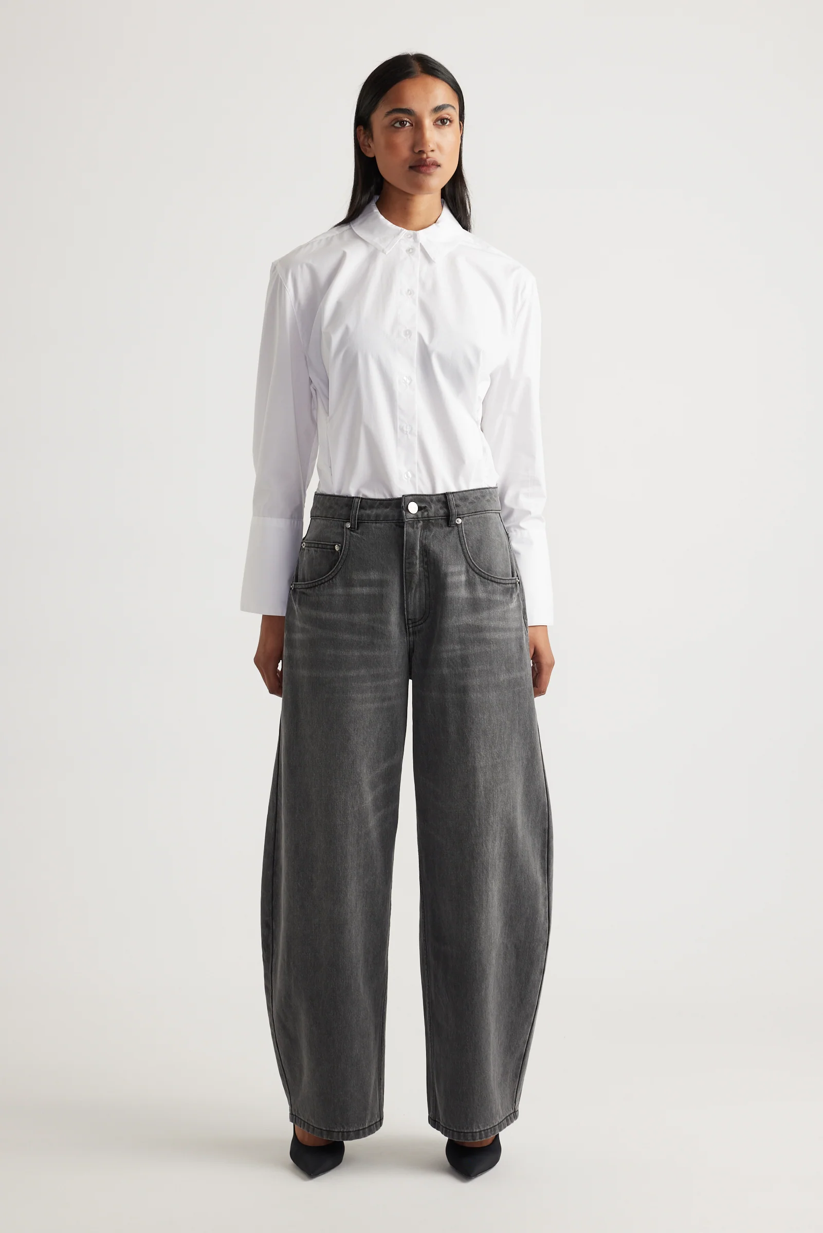 Daisy Horseshoe Jean