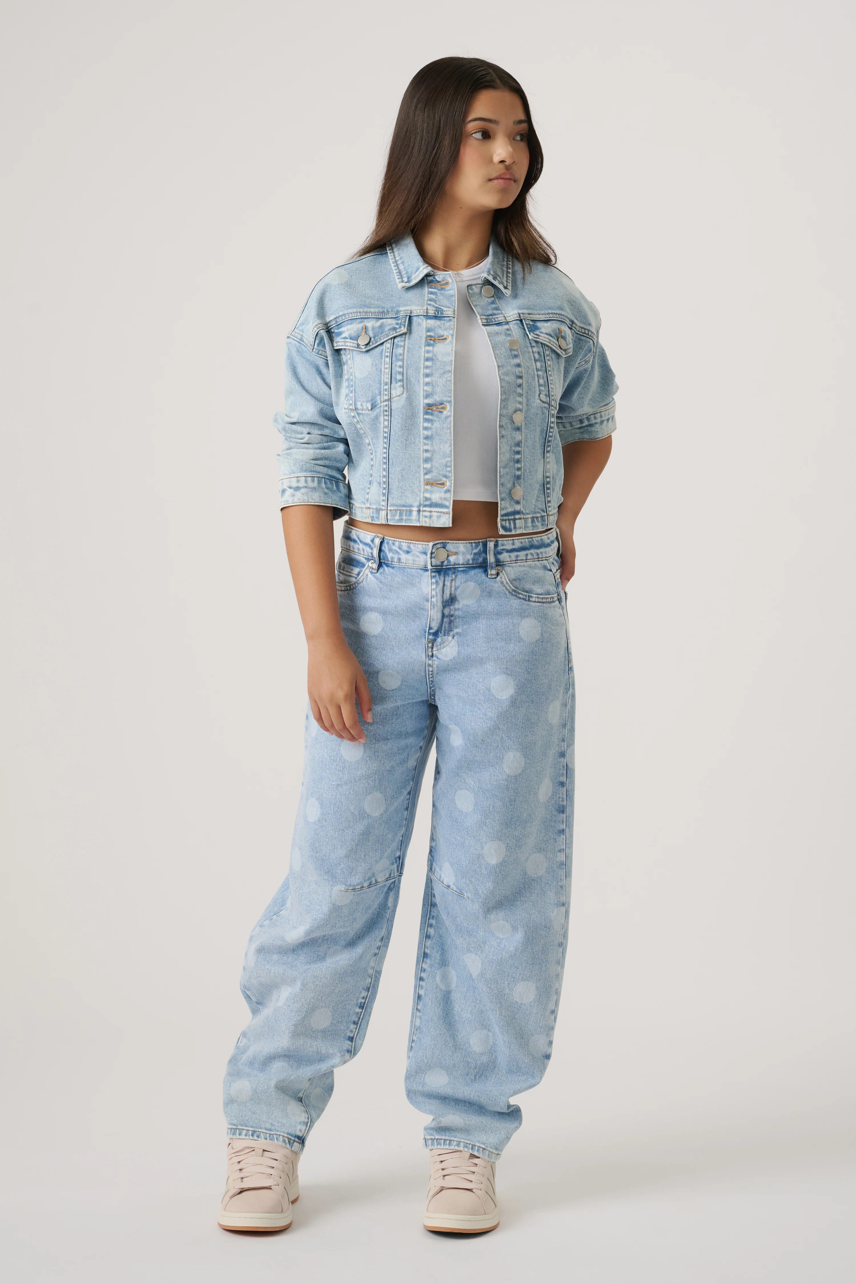 Girls Cropped Denim Jacket - Image 2