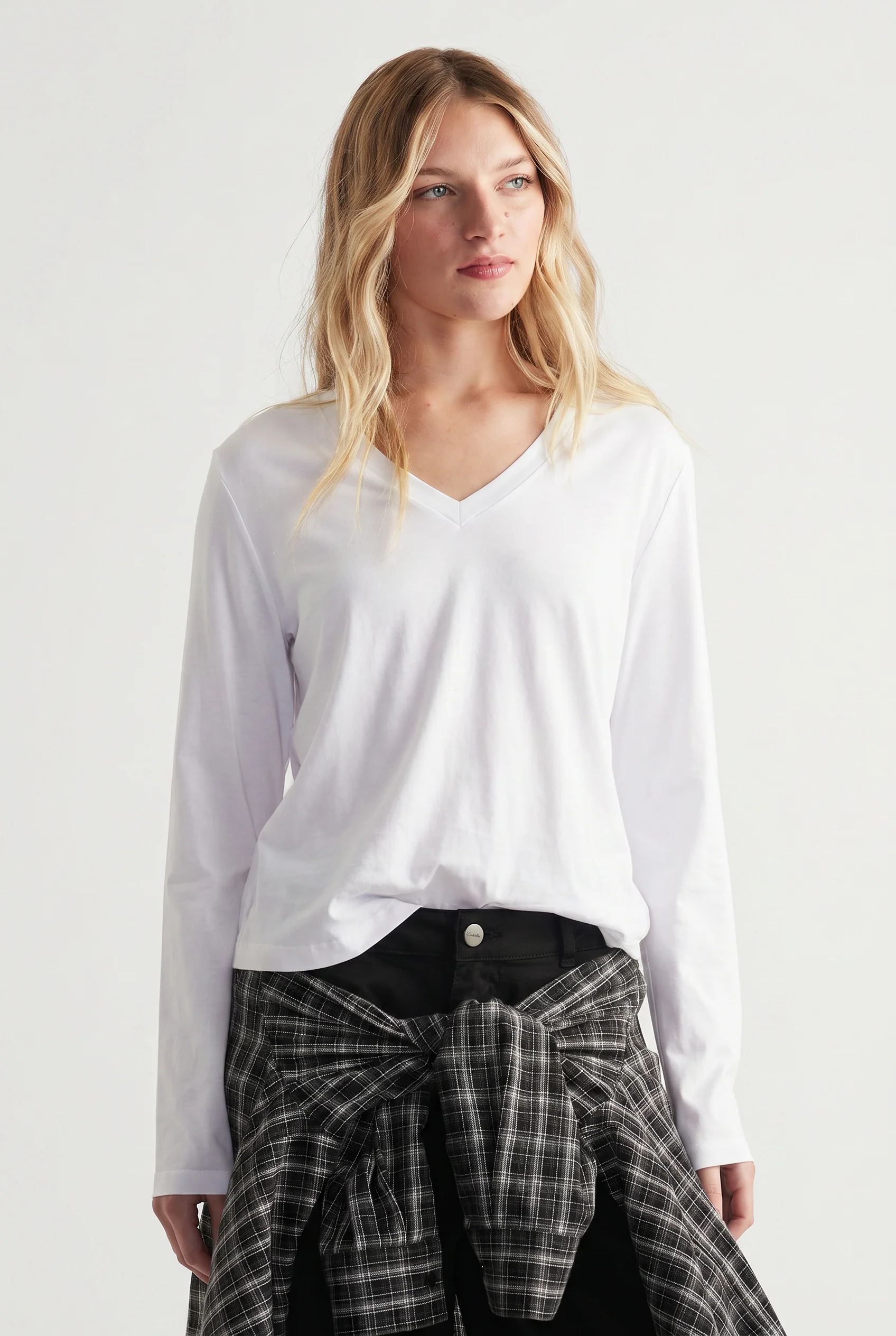 Imogen V Neck Long Sleeve - Image 2