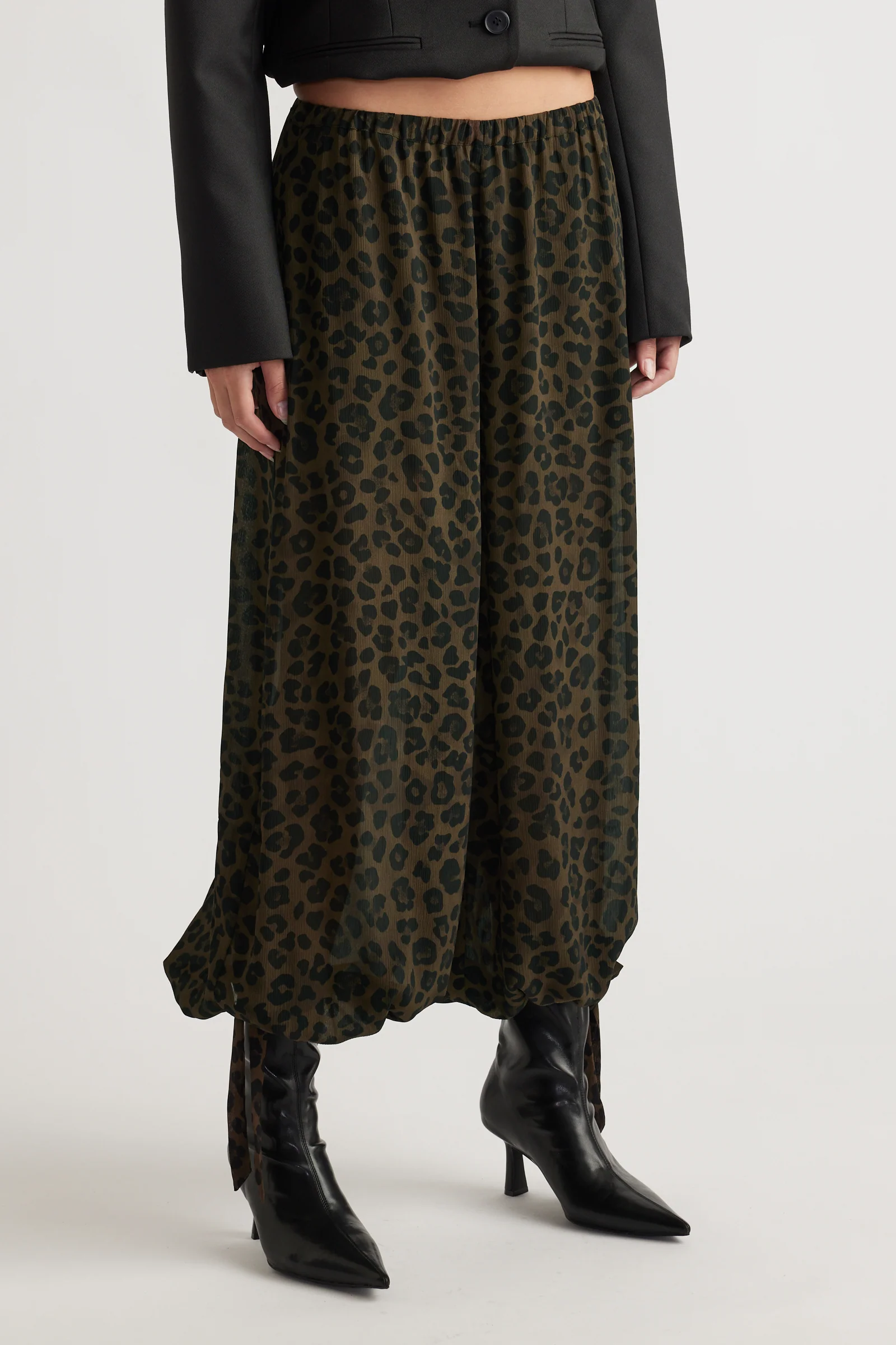 Kiera Yoryu Balloon Pant - Image 2