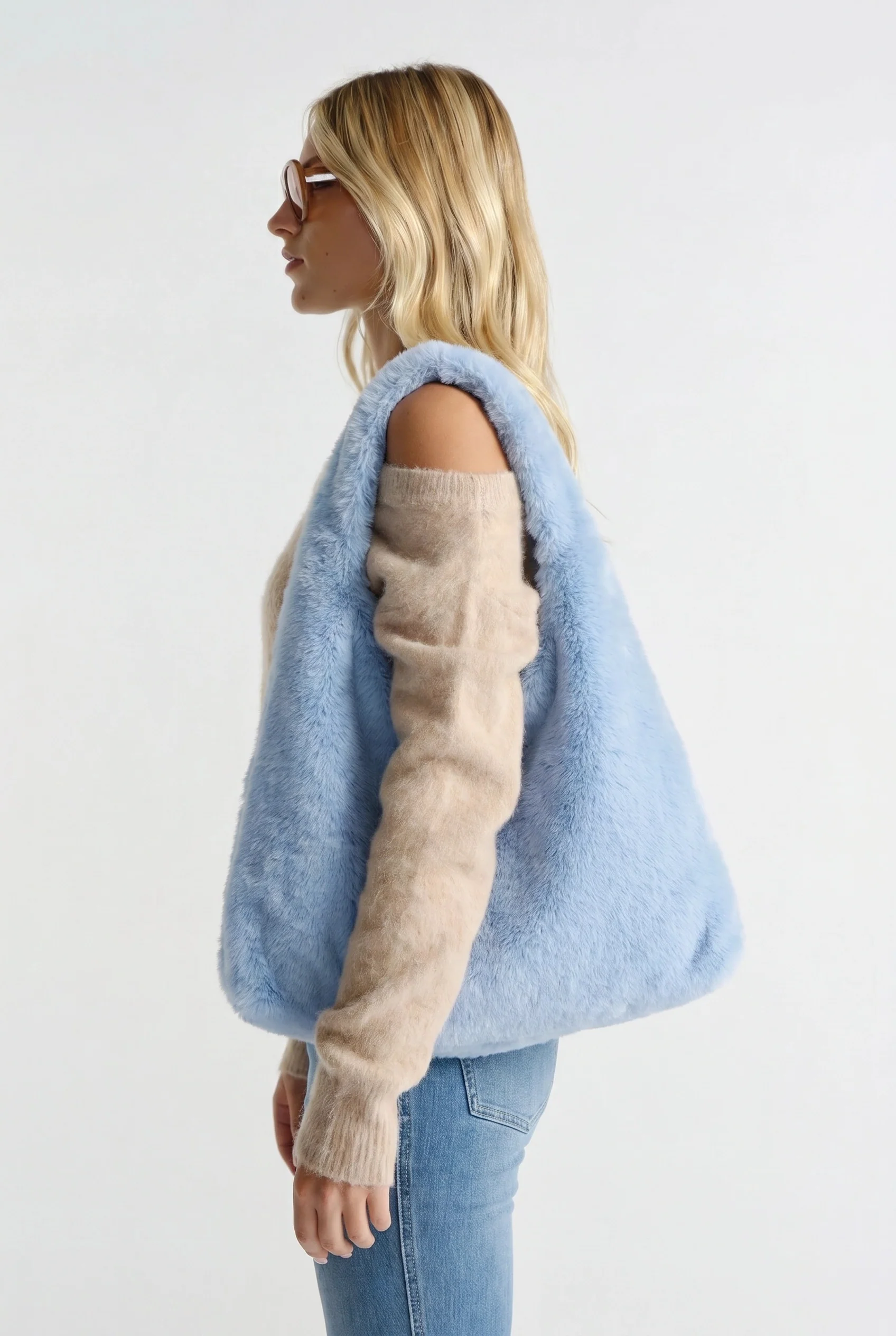 Lacey Fluffy Tote - Image 2