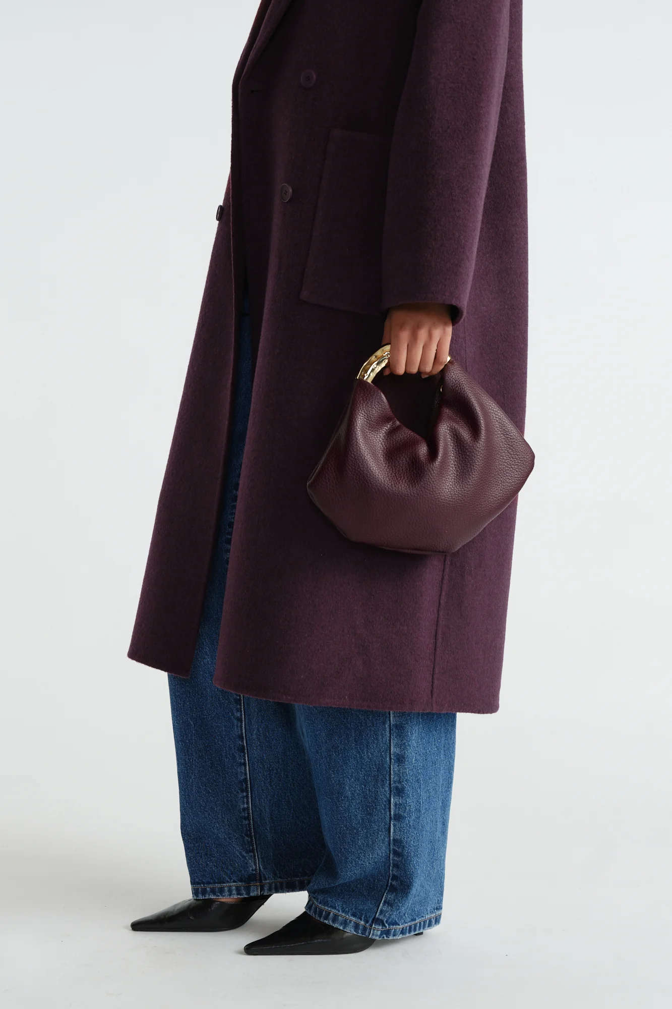 Lucy Metal Handle Bag - Image 3