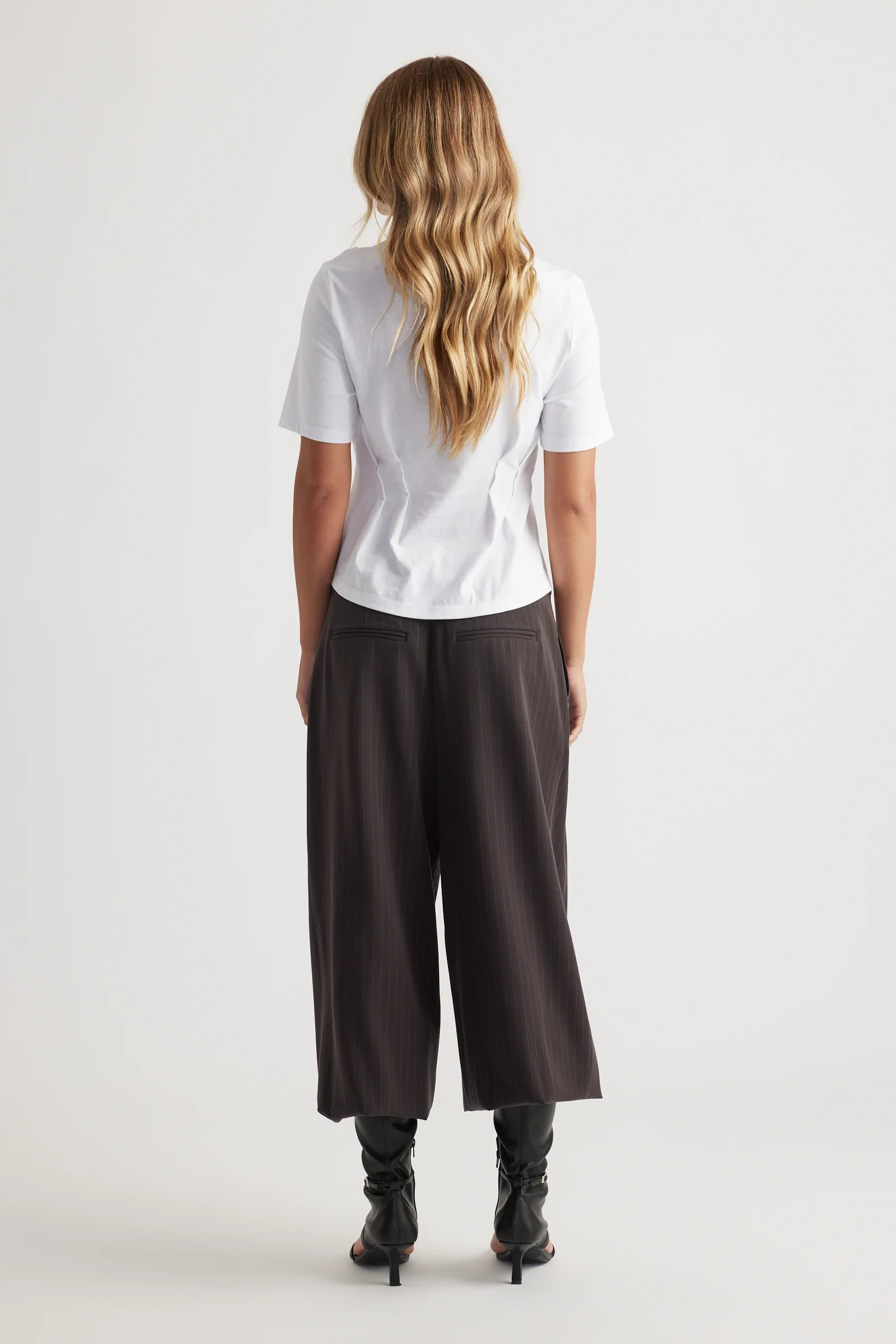 Lucy Seam Detail Tee - Image 3