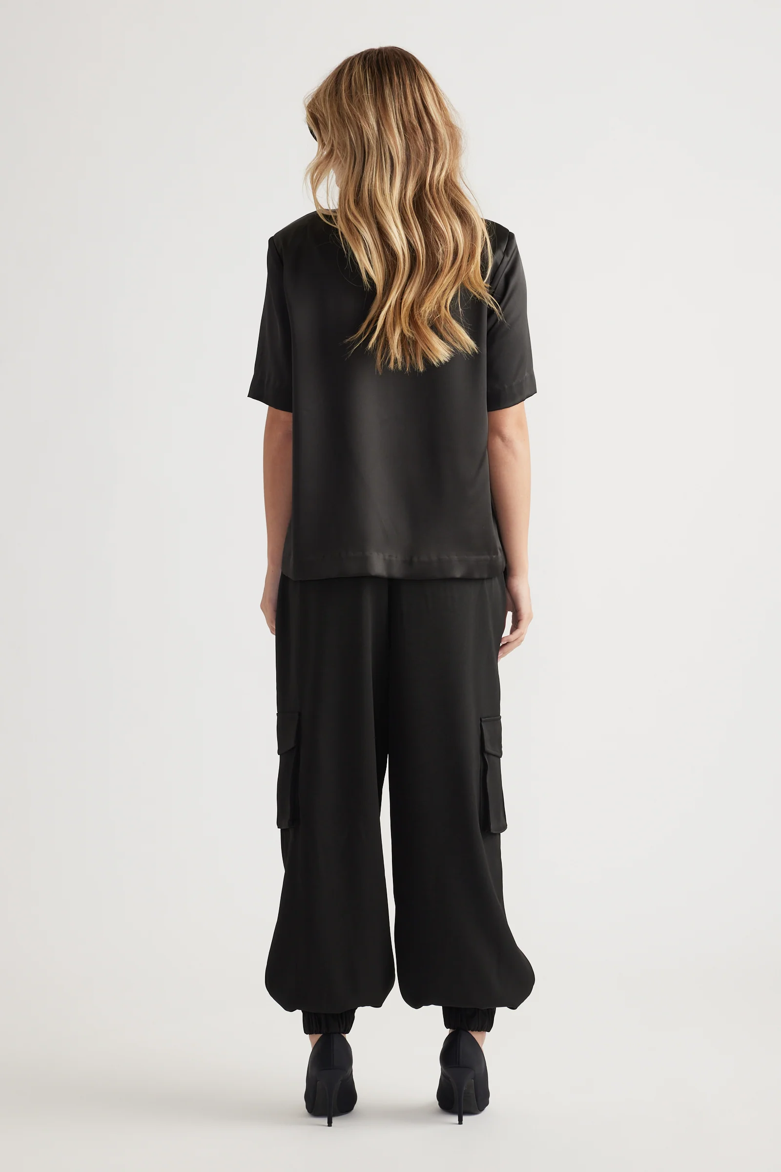 Noah Shoulder Pad Satin Top - Image 3