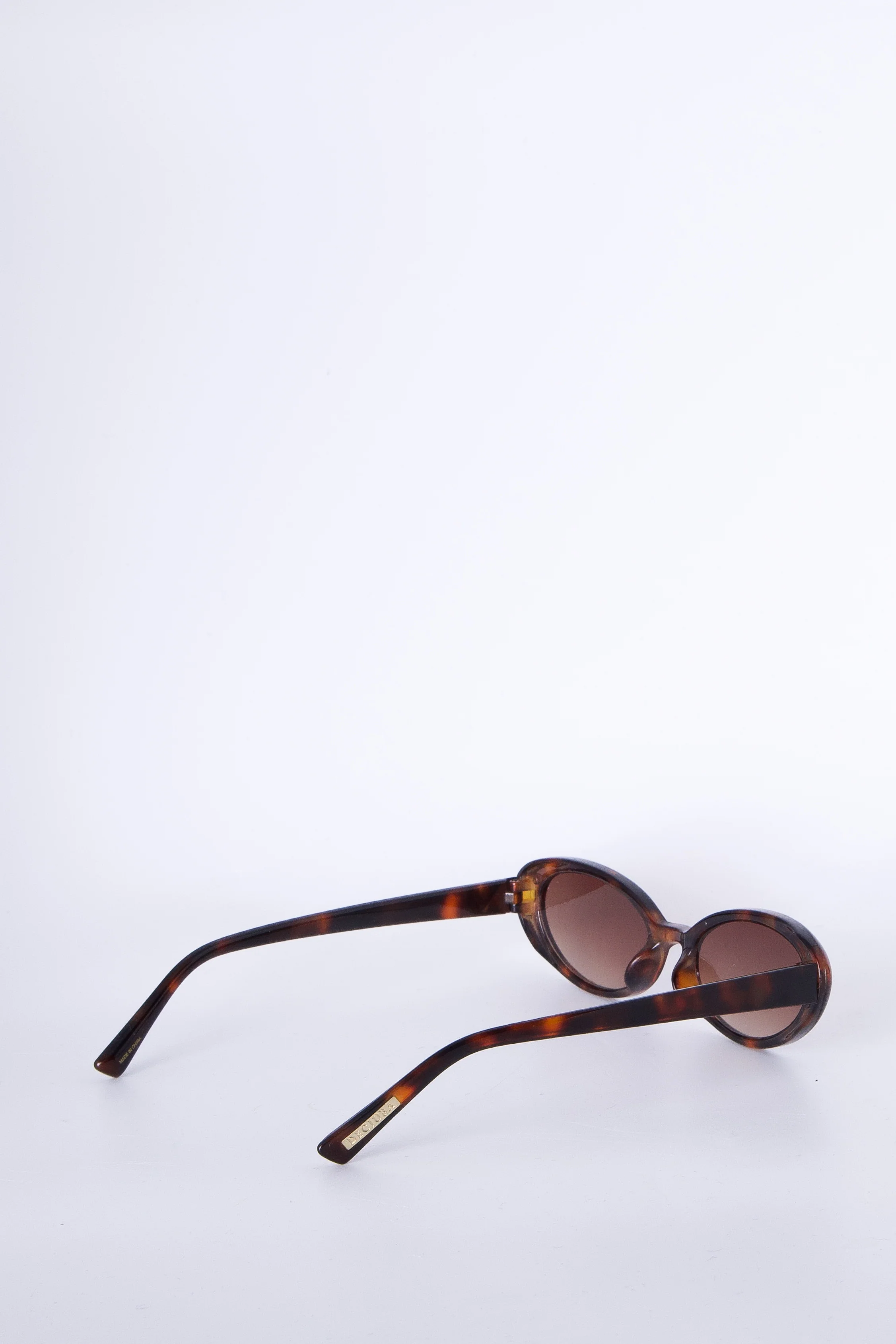 Oval Sunglasses - Image 4