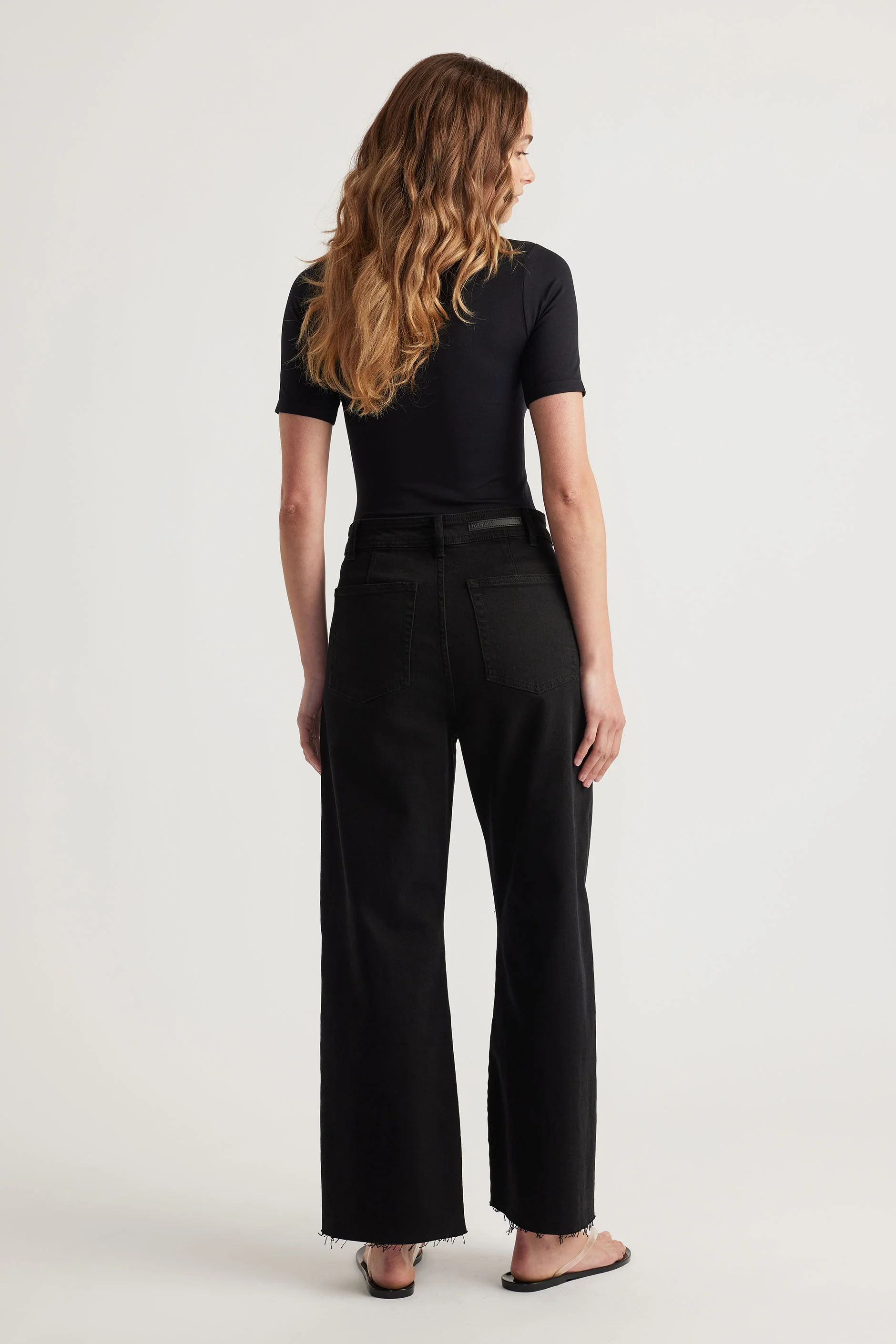 Seamless Fitted Tee - Image 3