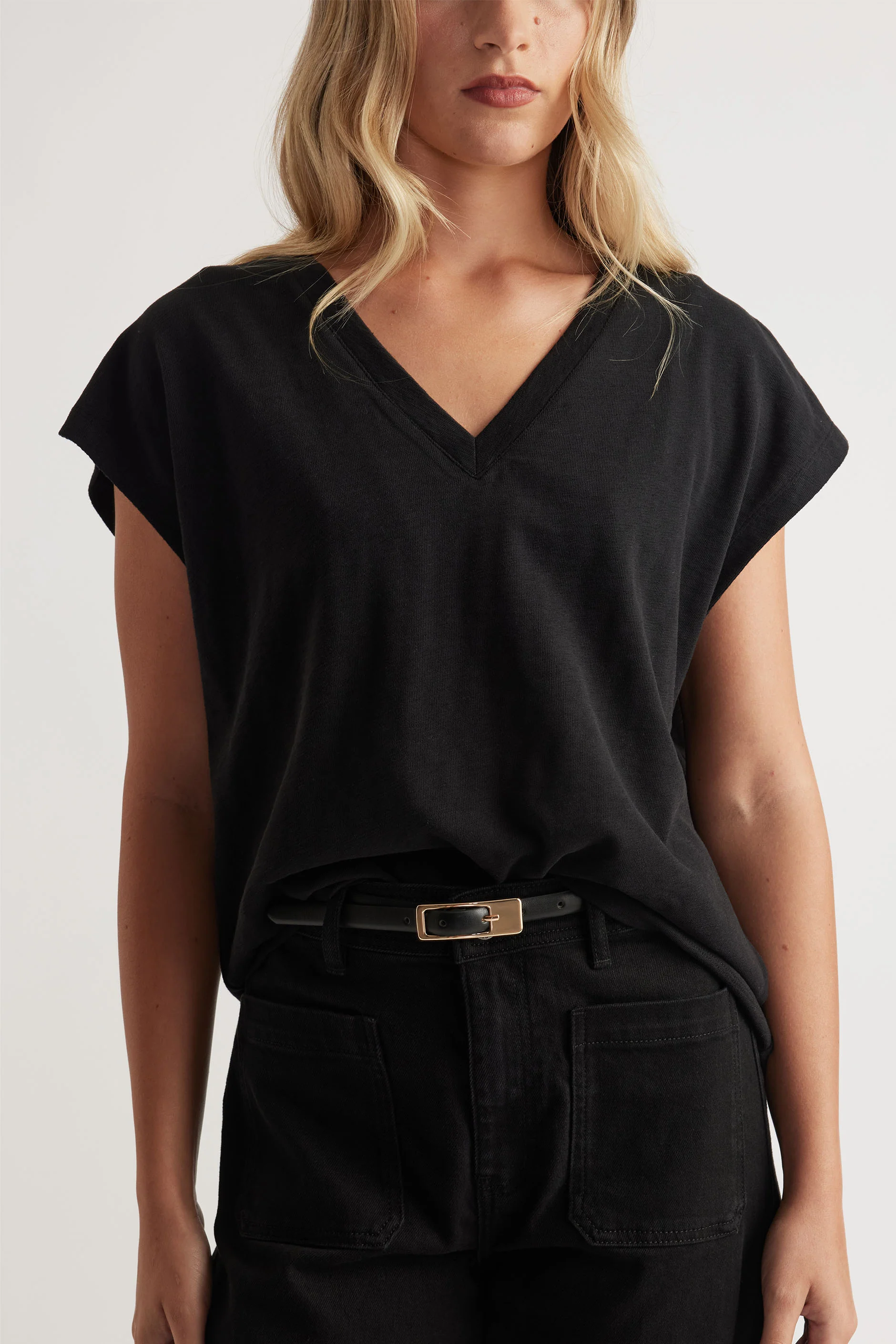 Shay Slub V Neck Tee - Image 2