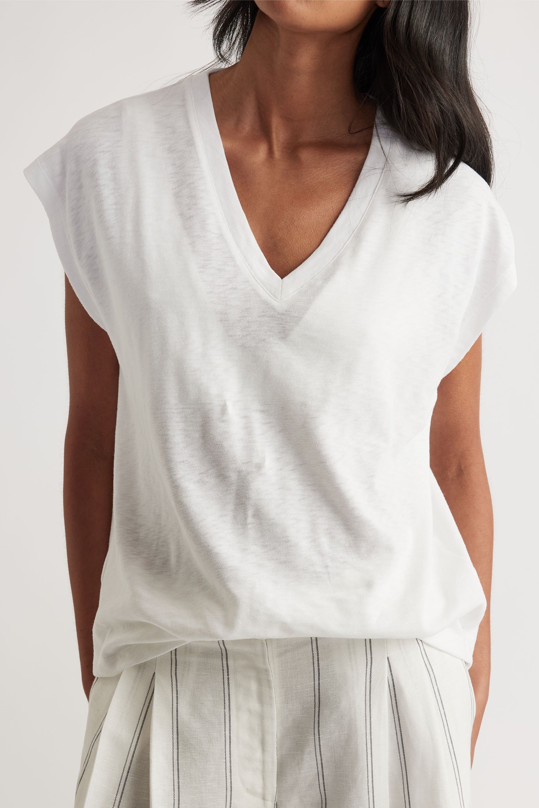 Shay Slub V Neck Tee - Image 2