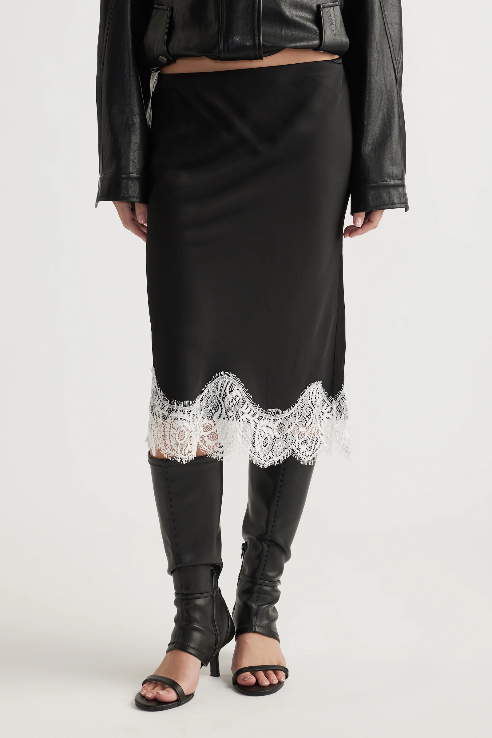 Sophia Lace Skirt - Image 2