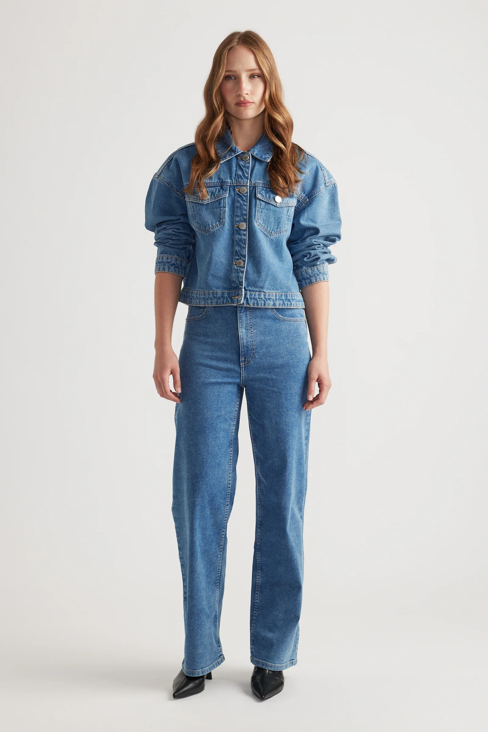 Sophia Stretch Straight Jean