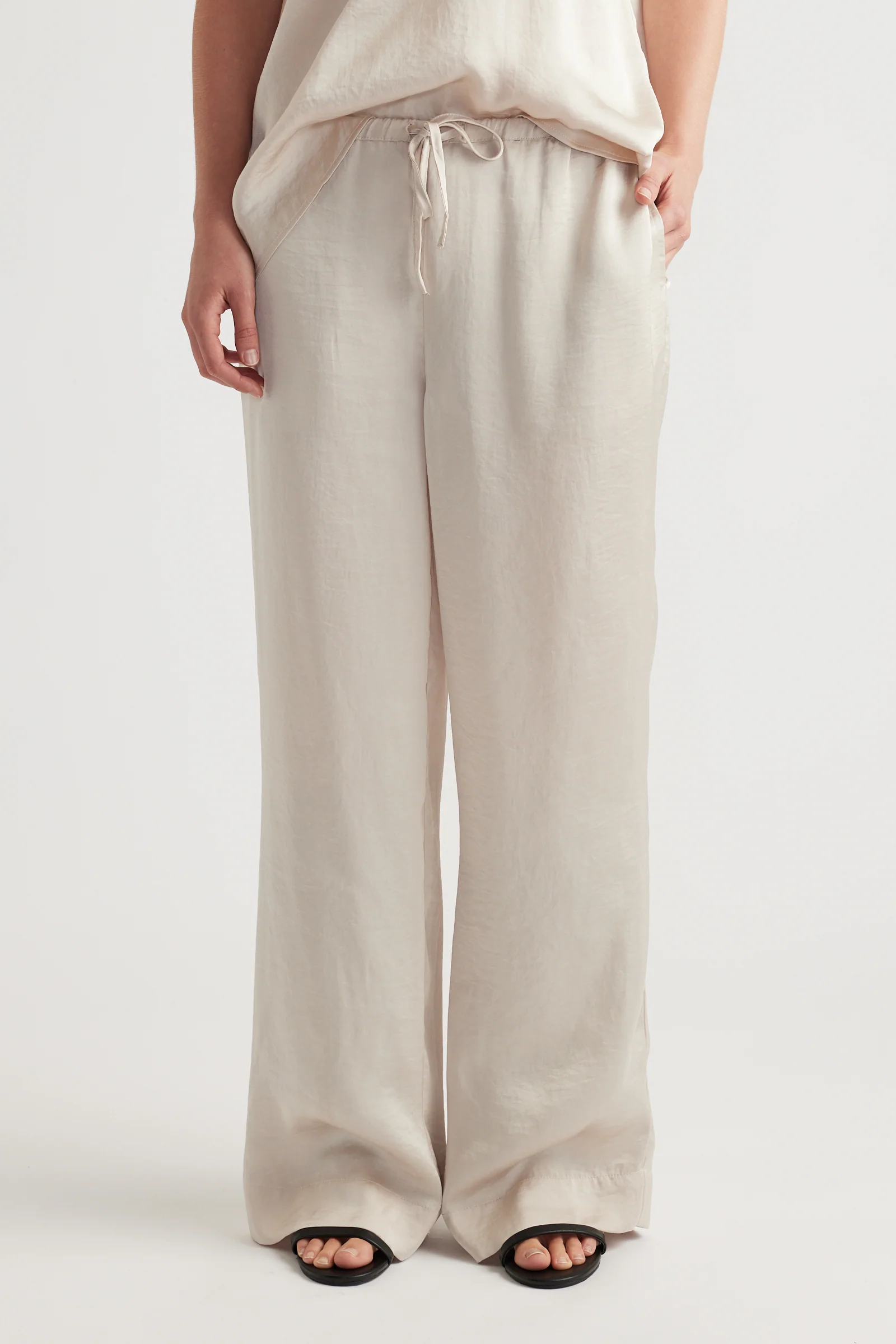 Suzie Relaxed Pant - Image 2
